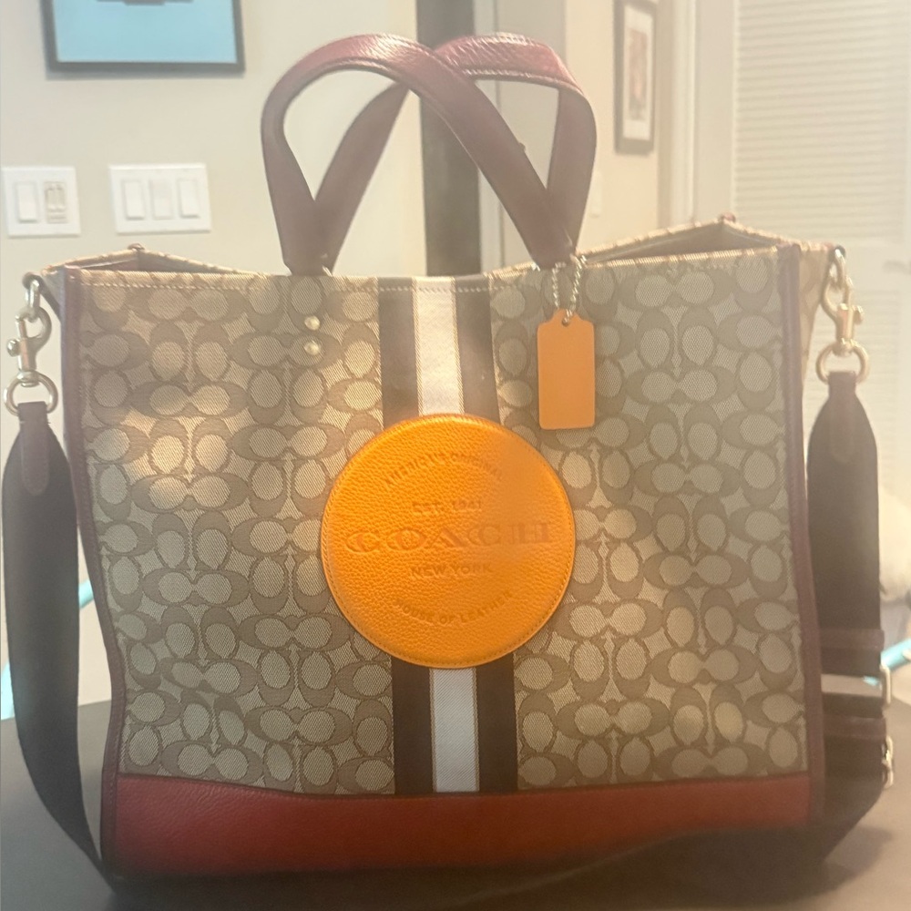 COACH 1917 Dempsey Tote - Multicolor -Large